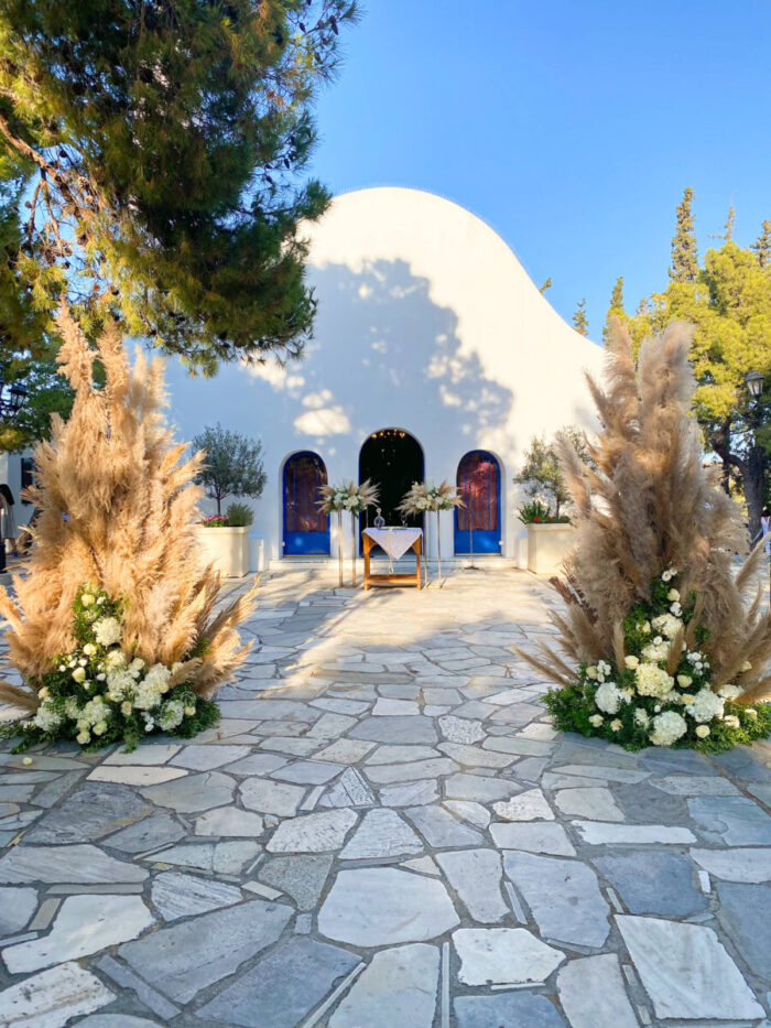 Στολισμός Εκκλησίας Γάμου Pampas Grass Λευκά Λουλούδια